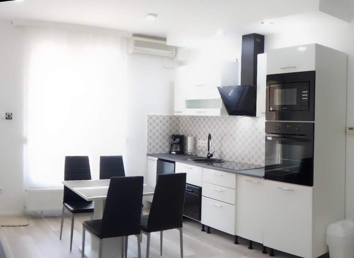 Aqua Wellness Apartments Hajduszoboszlo Luaran gambar